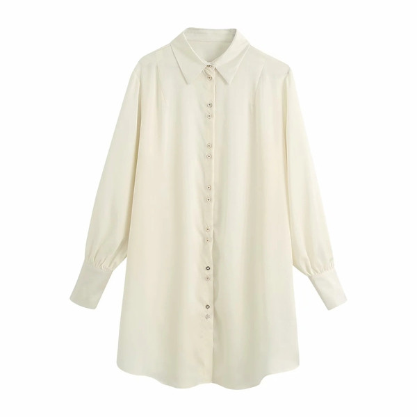 Klassikalise kraega vabaaja pikk naiste särk