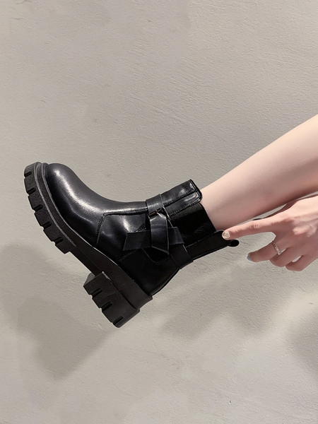 Musta värvi krobelise tallaga vabaaja naiste saapad