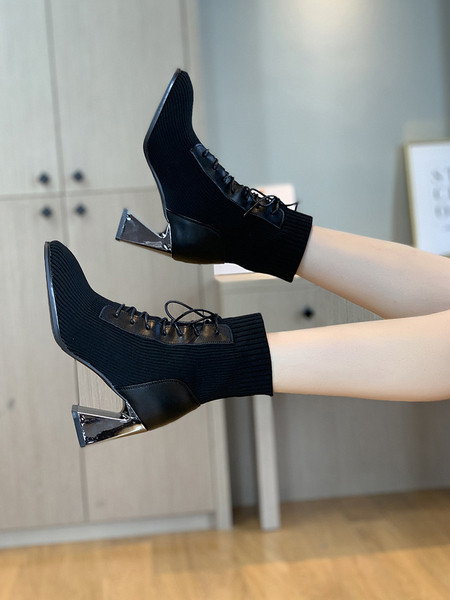 Paeltega ja 7 cm kontsaga naiste saapad tekstiilist