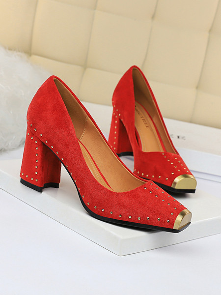 Elegantsed naiste kõrge kontsaga kingad metallelemendiga