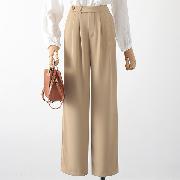 Naiste vabaaja püksid - lai mudel