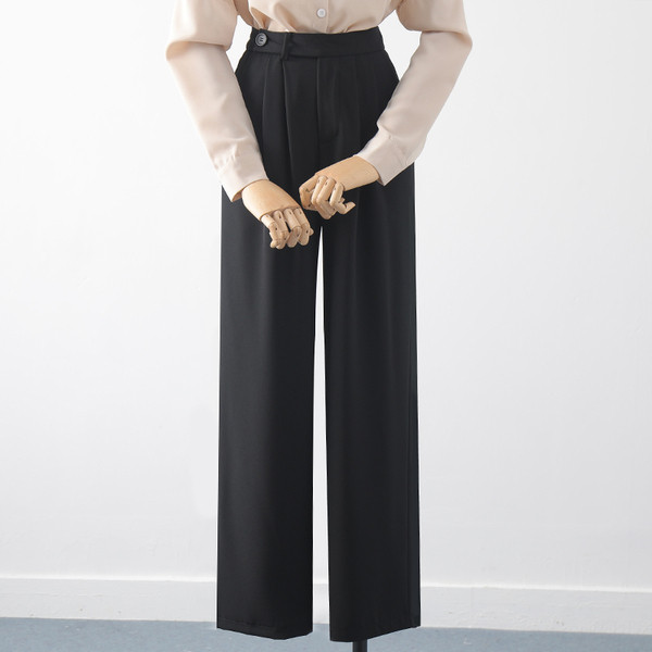 Naiste vabaaja püksid - lai mudel