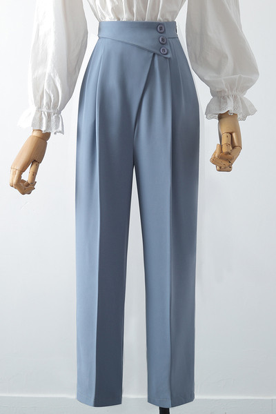 Moodsad kõrge vöökohaga naiste püksid – sirge mudel