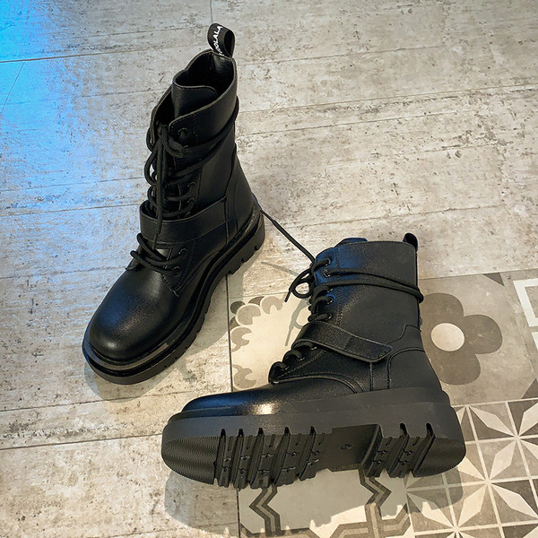 Lameda talla ja paeltega vabaaja naiste saapad