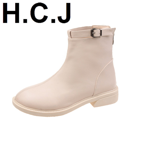 Naiste madala kontsaga teravatipulised nahast saapad