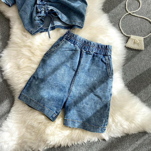 Naiste teksakomplekt lühikeste varrukate ja lühikeste pükstega pluus