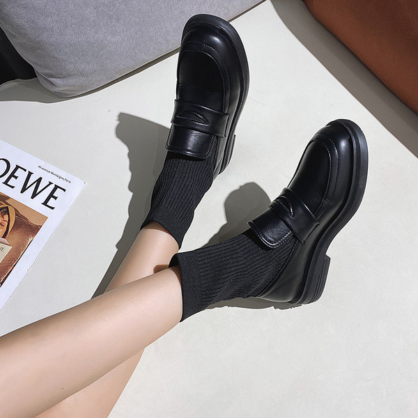 Naiste vabaaja saapad