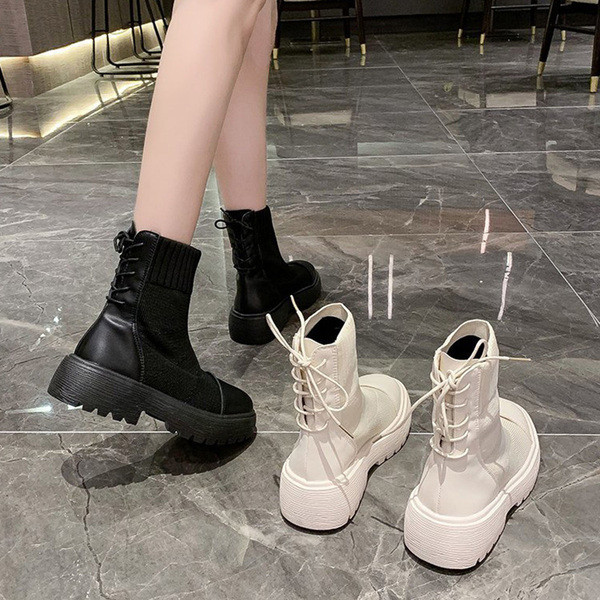 Naiste vabaaja saapad tekstiilist, paeltega