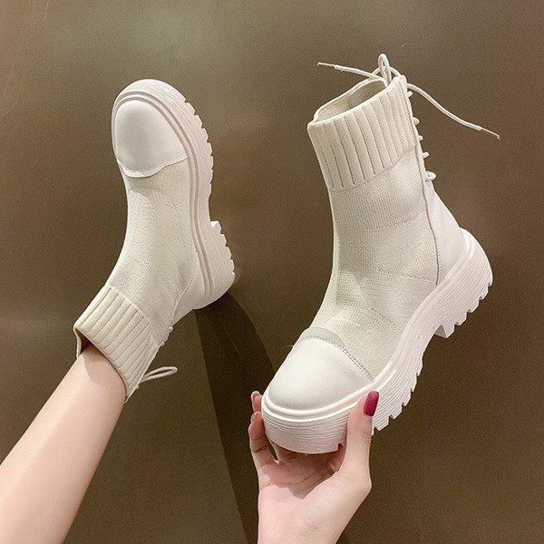 Naiste vabaaja saapad tekstiilist, paeltega