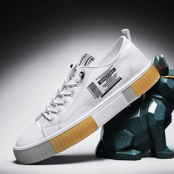 Muške tekstilne tenisice sa natpisima i vezicama