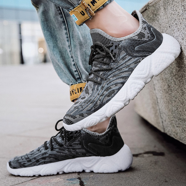 Új hálós férfi tornacipő modell fűzős