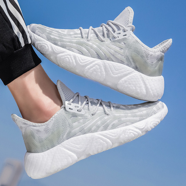 Új hálós férfi tornacipő modell fűzős