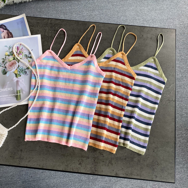 Csíkos női kordbársony felső, vékony pántokkal