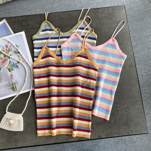 Csíkos női kordbársony felső, vékony pántokkal