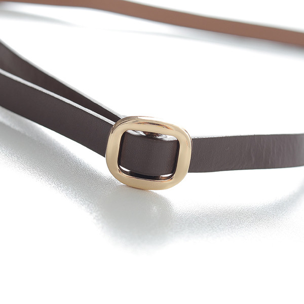 Divatos női hosszú nadrág övvel - magas derék