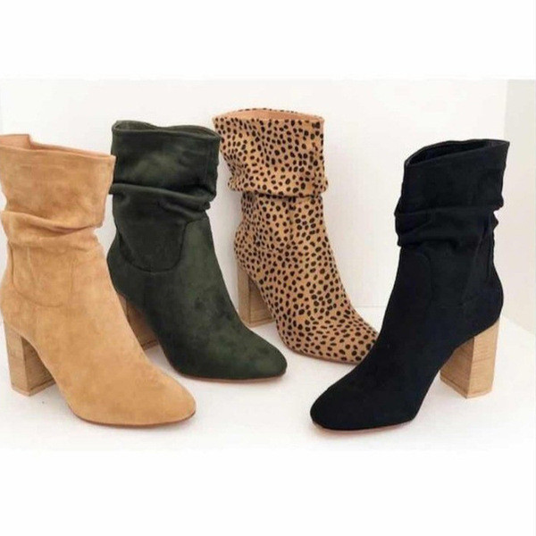 Új modell eco velúr csizma vastag sarokkal