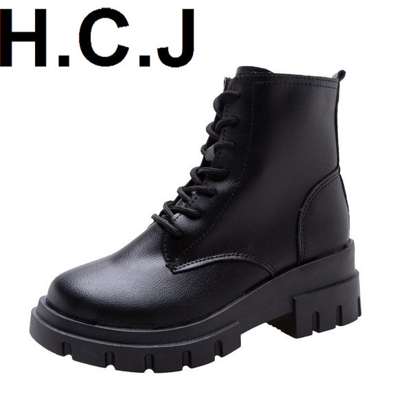 Női bőrcsizma klasszikus modell