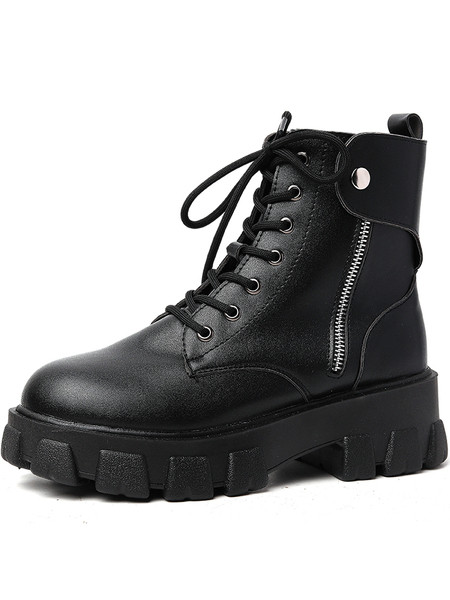 Női alkalmi csizma lapos 6 cm-es talppal, fekete színben