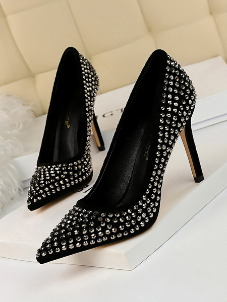 Elegáns női cipő magas vékony sarkú kövekkel több színben