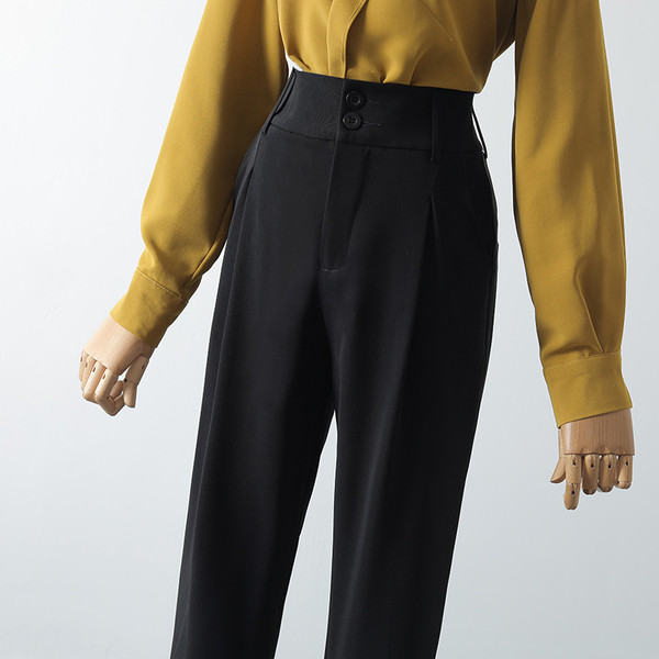 Moderne ženske hlače s visokim strukom - ravni model