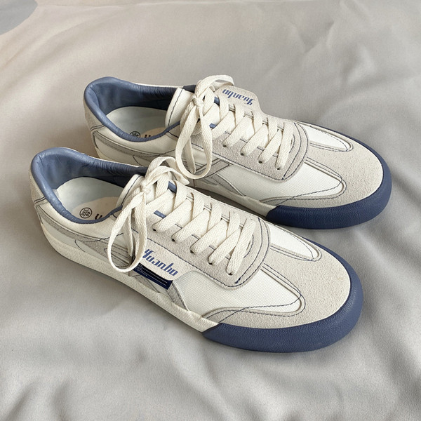 Eco velúrból készült lezser férfi tornacipő lapos talppal