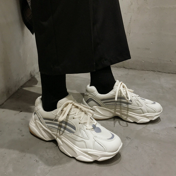 Alkalmi férfi tornacipő fűzős - két modell