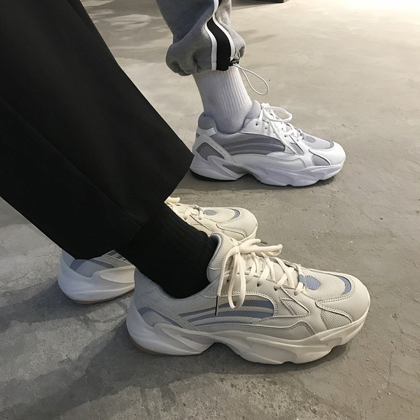 Alkalmi férfi tornacipő fűzős - két modell