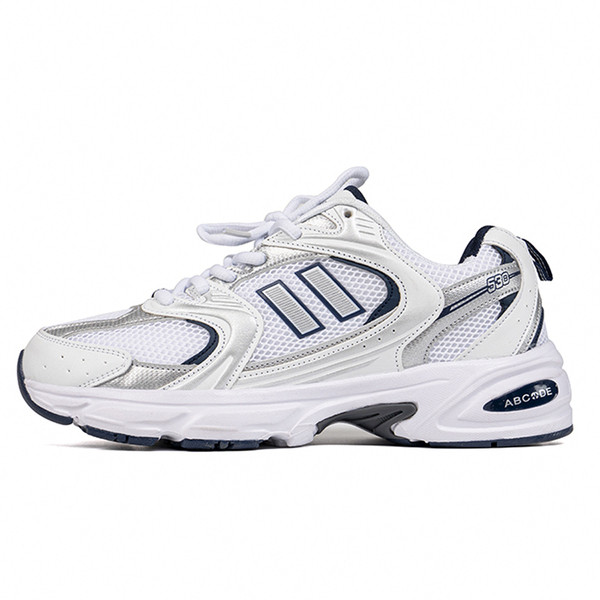 Férfi sportcipő fűzővel - tavaszra és nyárra