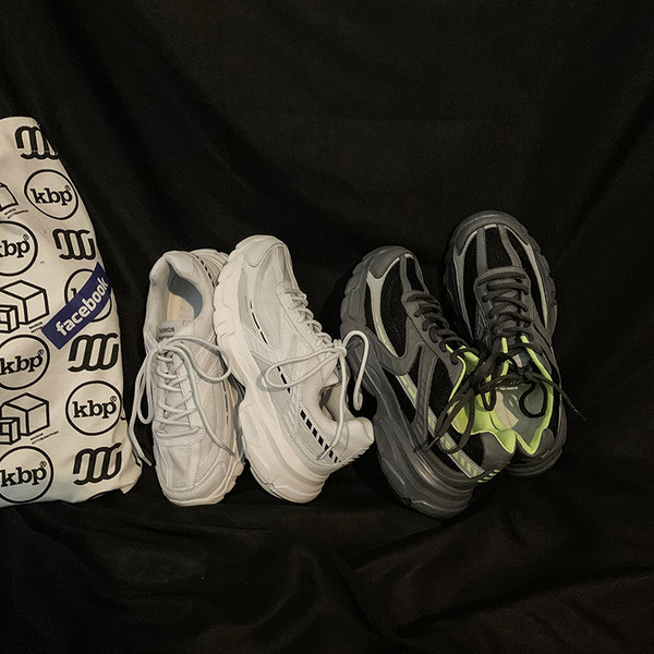 Férfi sportcipő fűzős-retro stílusú