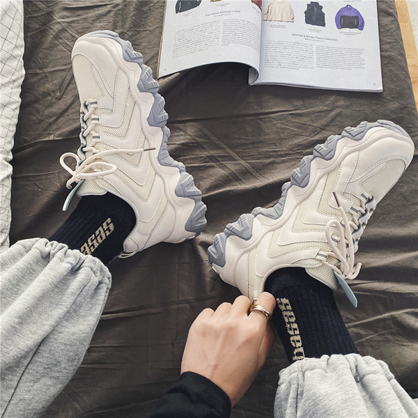 Férfi sport- és alkalmi tornacipő lapos talppal