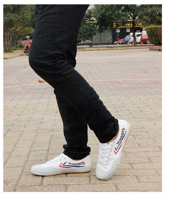 Muške tekstilne tenisice sa natpisima i ravnim đonom