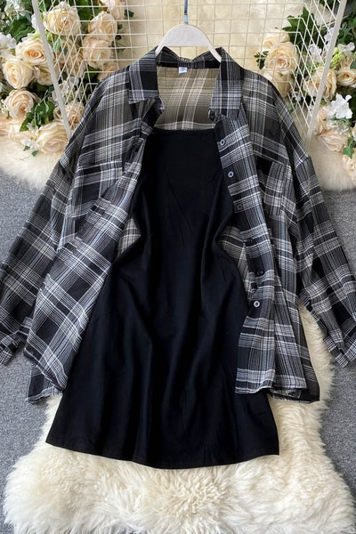 Női ruha és kockás ing szett