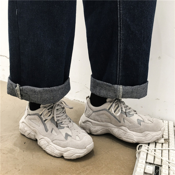 Férfi tornacipő új modellje, öko velúr fűzővel