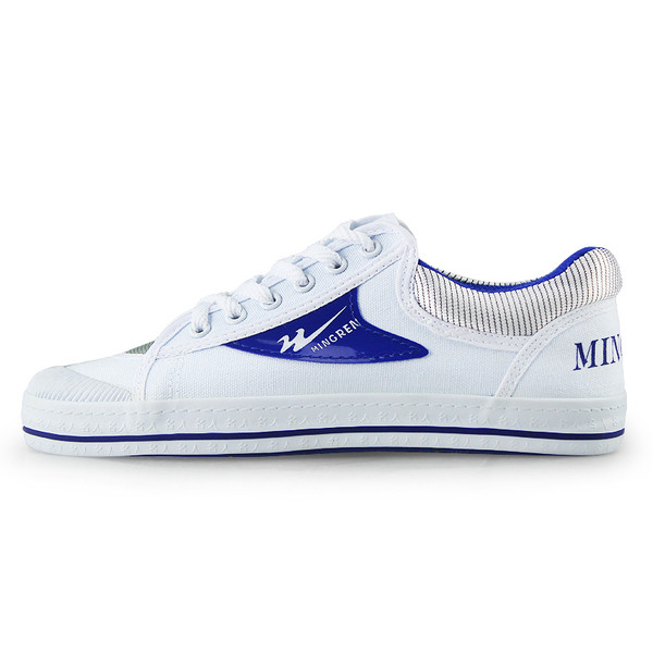 Férfi tornacipő lapos talppal és felirattal