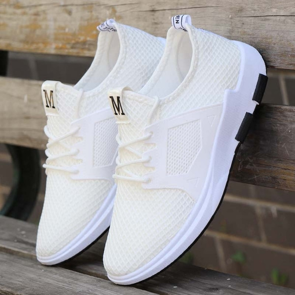 Férfi sportcipő lapos talppal