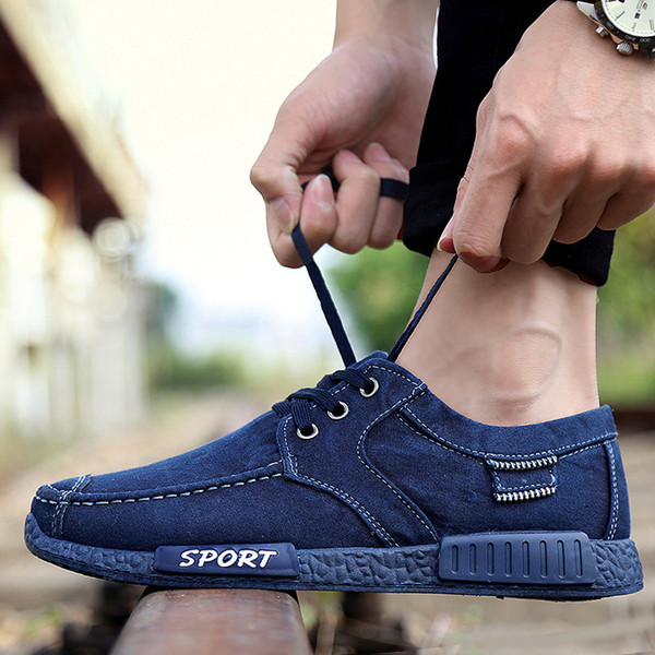 Férfi alkalmi cipő fűzővel és vékony talppal