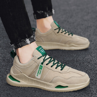 Uus mudel paeltega meeste tossud