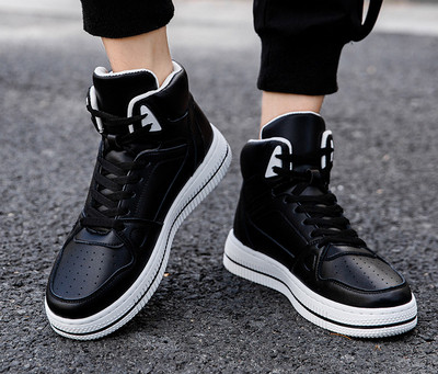 Öko bőrből készült férfi magas tornacipő, kétféle kivitelben