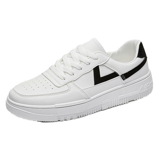 Öko bőrből készült férfi tornacipő - két modell