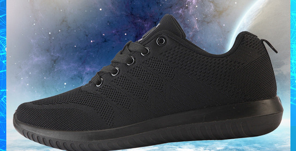 Férfi textil tornacipő emblémával és nyakkendővel