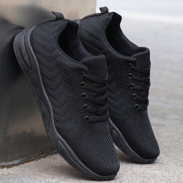 Alkalmi férfi tornacipő gumitalppal