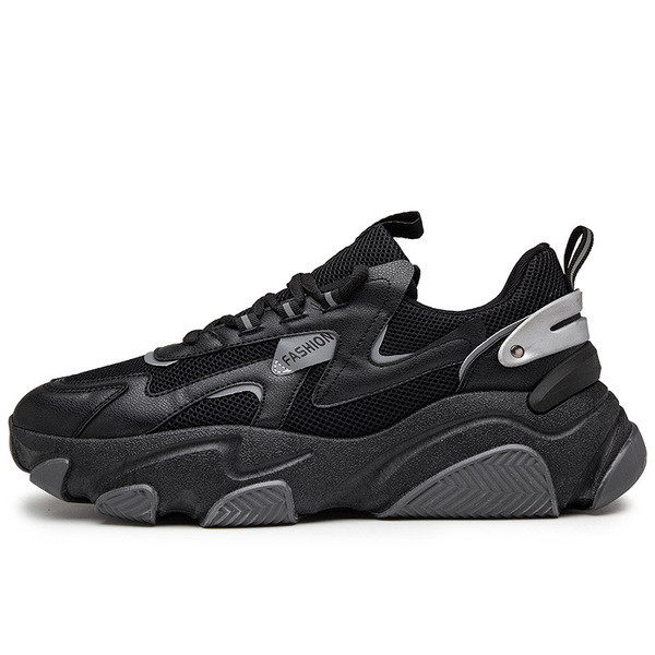 Férfi sportcipő durva talppal, három színben