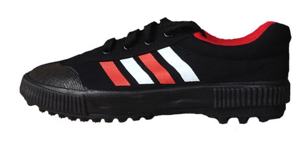 Focihoz alkalmas férfi textilcipő - két modell