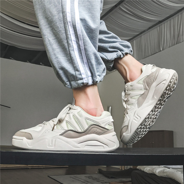 Sportos alkalmi férfi tornacipő öko bőrből