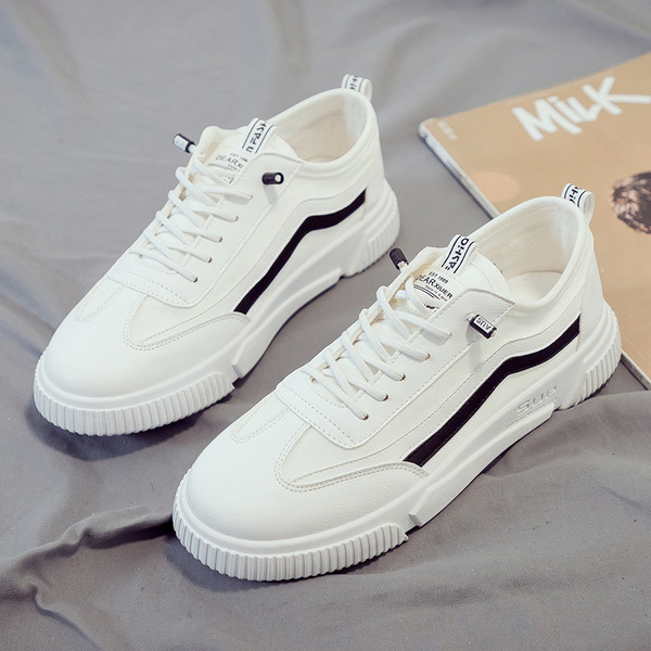 Fehér férfi bőr tornacipő