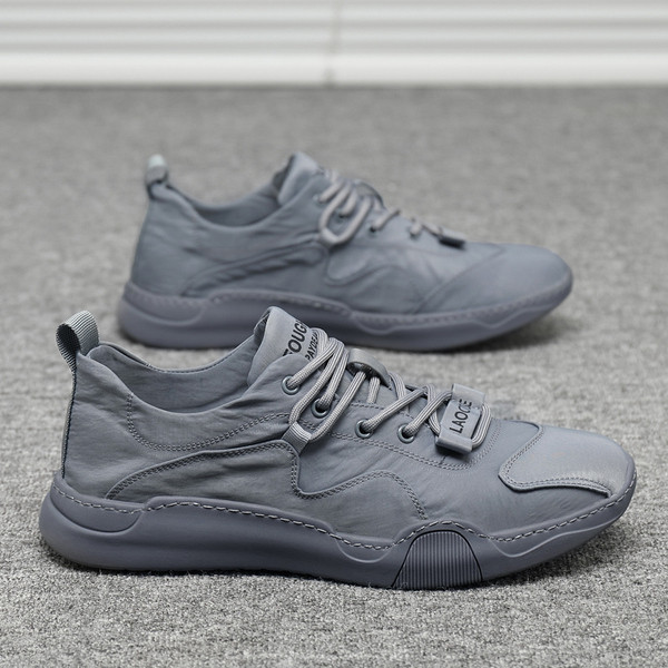 Sport és hétköznapi férfi tornacipő fűzős