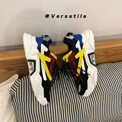 Férfi tornacipő durva talppal és fűzővel – új modell