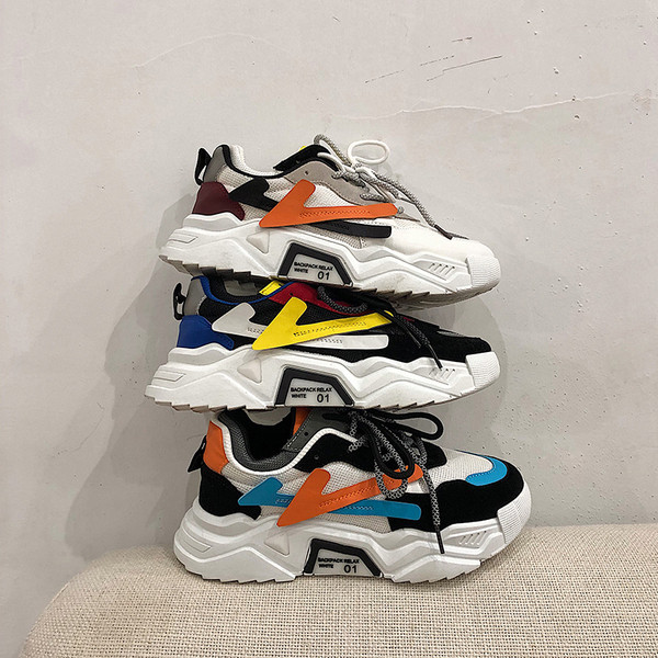 Férfi tornacipő durva talppal és fűzővel – új modell