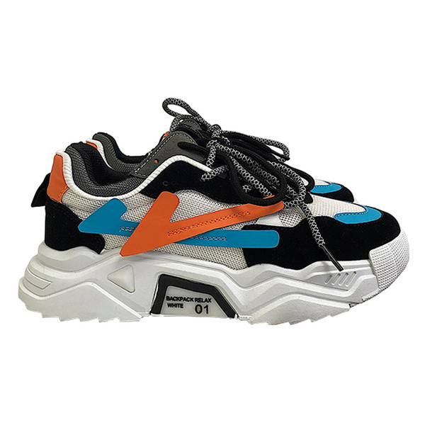 Férfi tornacipő durva talppal és fűzővel – új modell