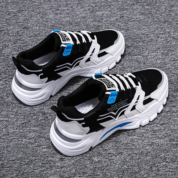 Új, magas talpú férfi tornacipő modell